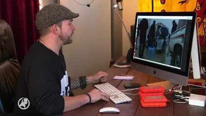 Herman deelt duizenden liters benzine uit op vluchtelingenkamp