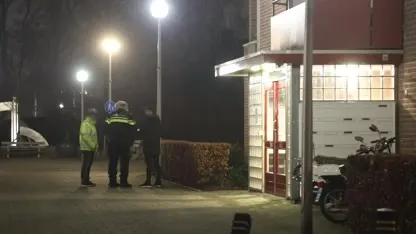 Man met mes berooft twee pizzakoeriers in Oss