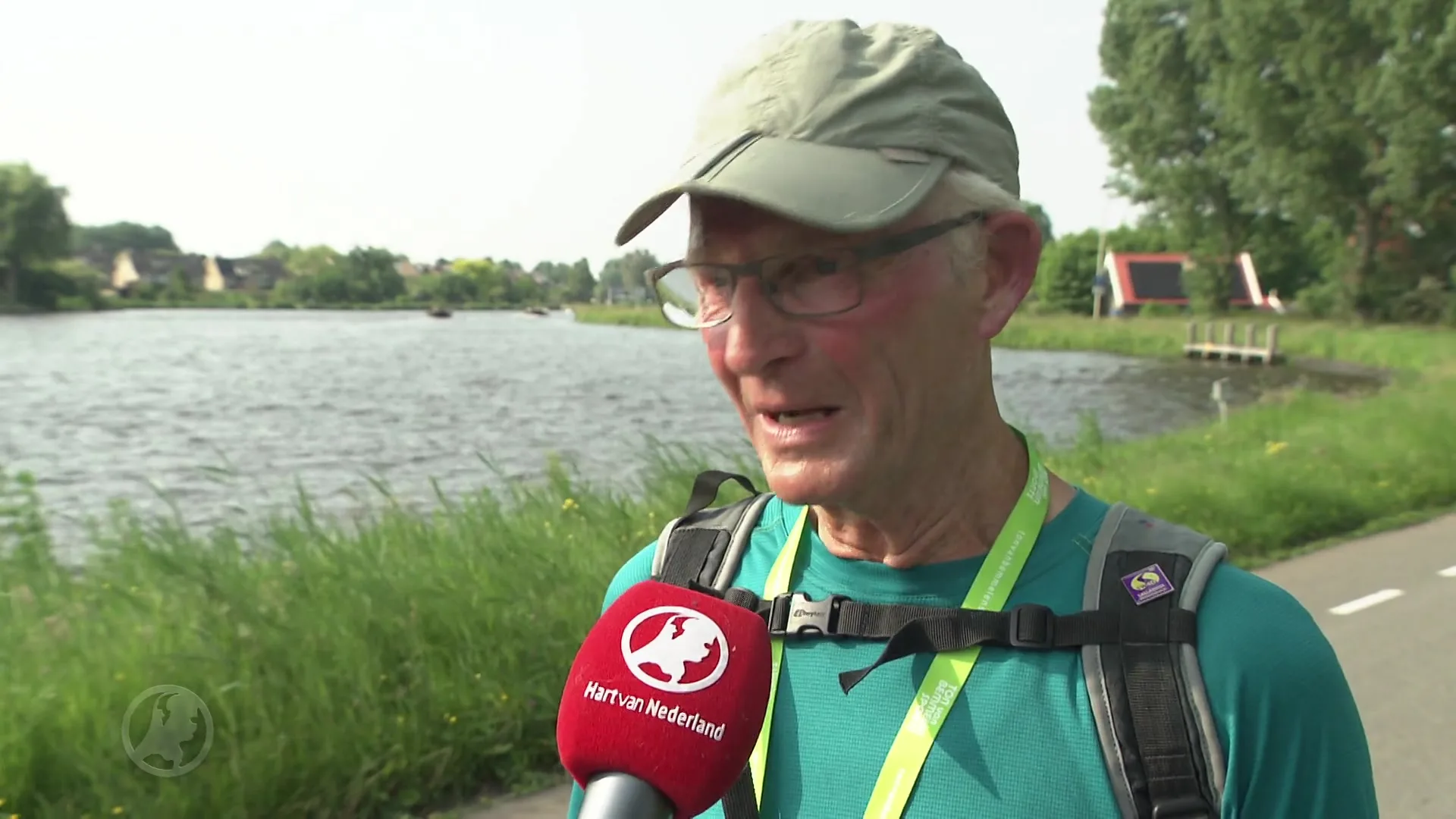 Wandelaars lopen 42 km in Leiden, ongehinderd door warmte