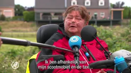 Wel met je rolstoel in de taxi, maar niet met je scootmobiel