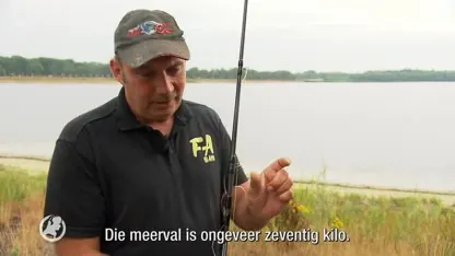 Dirk vangt grootste meerval ooit in Nederland: 2,27 meter!