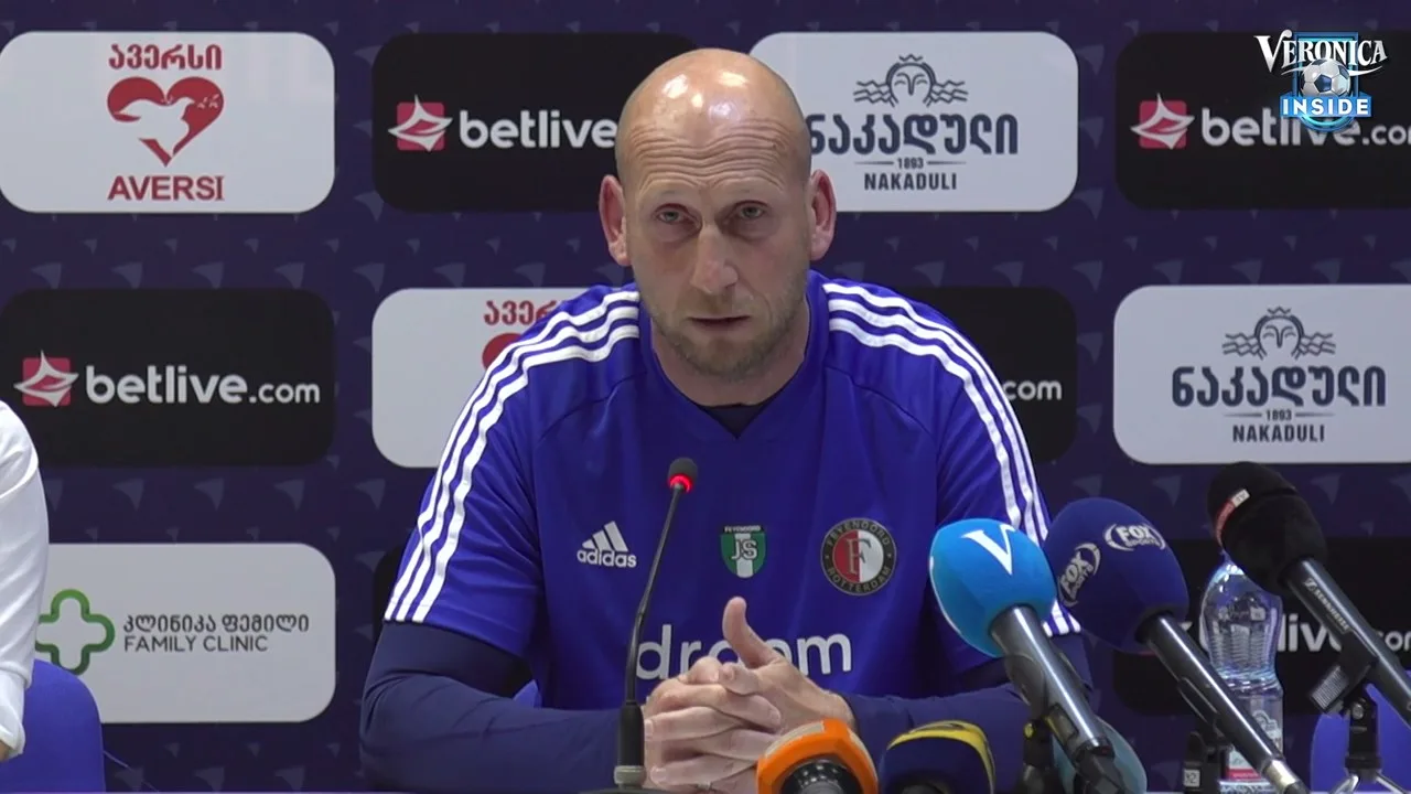 Stam: 'Er worden geen spelers binnengehaald waar ik niets van weet'