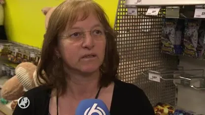 Het was ook zondag flink dringen met cadeaubonnen bij failliet Intertoys