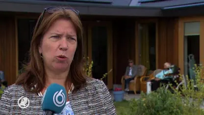 Broer Jan (97) en zus Jaantje (92) na bijna halfjaar weer herenigd met elkaar