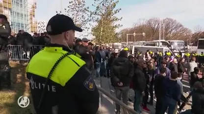 Haagse politie voorkomt clash fans ADO en Ajax