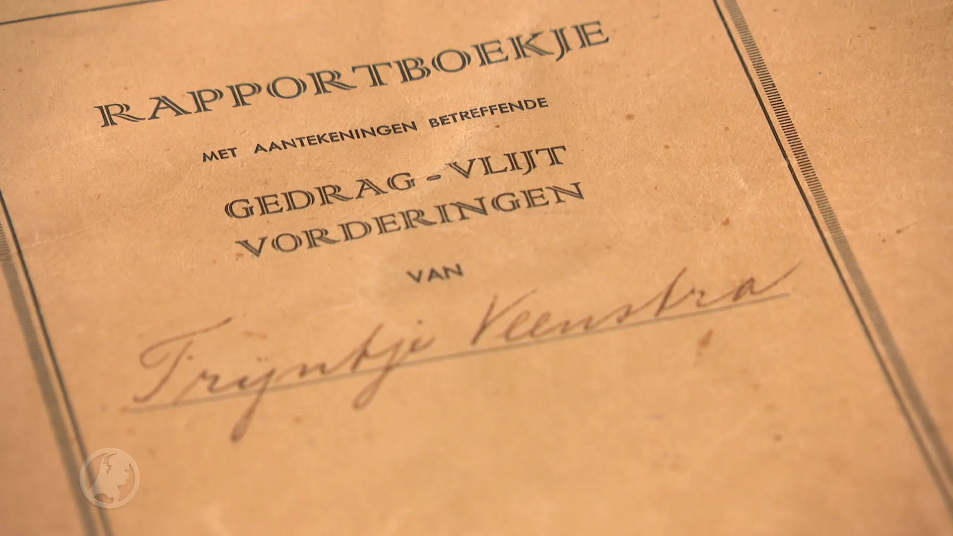 Trijntje krijgt basisschoolrapport na 79 jaar weer terug