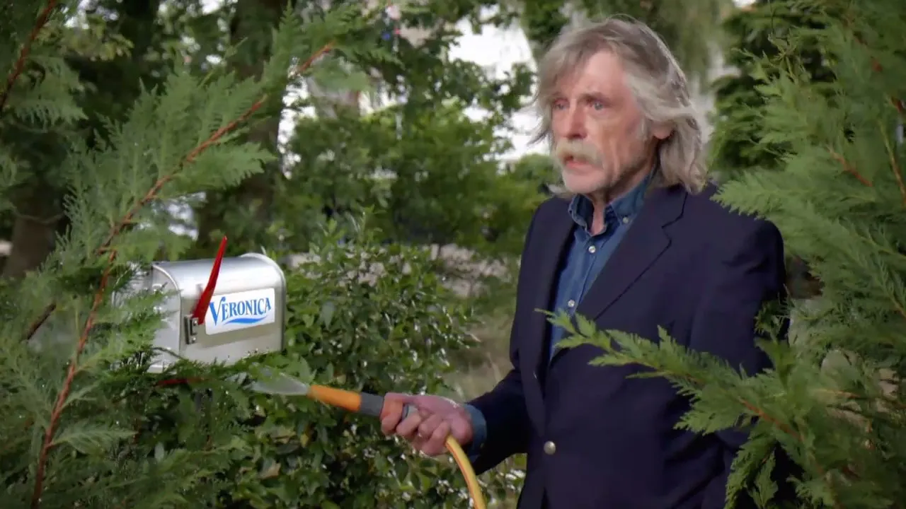 GOUD: Johan schittert in promo SBS 6