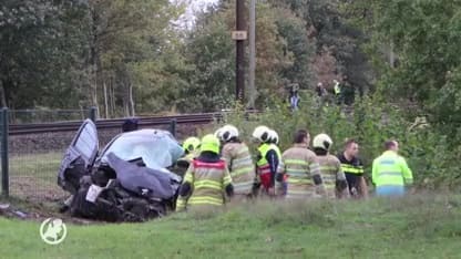 Automobilist overleden door aanrijding met trein in Renswoude
