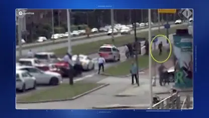 Nieuwe beelden van deelnemer trouwstoet die agent knock-out slaat in Rotterdam