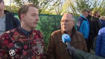 Feyenoordfans hoopvol bij eerste training Dick Advocaat: 'Hij is een meesterstrateeg'