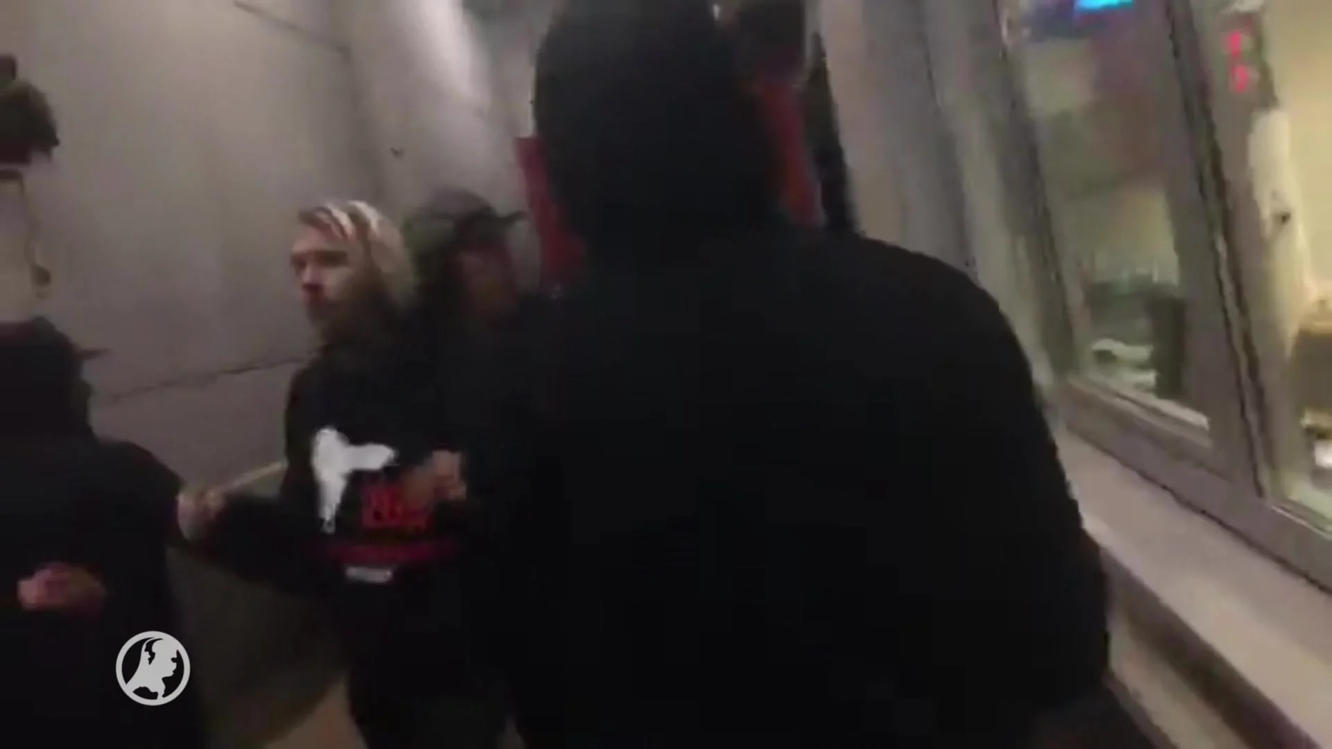 Dierenactivisten vallen slachterij binnen en stelen varken