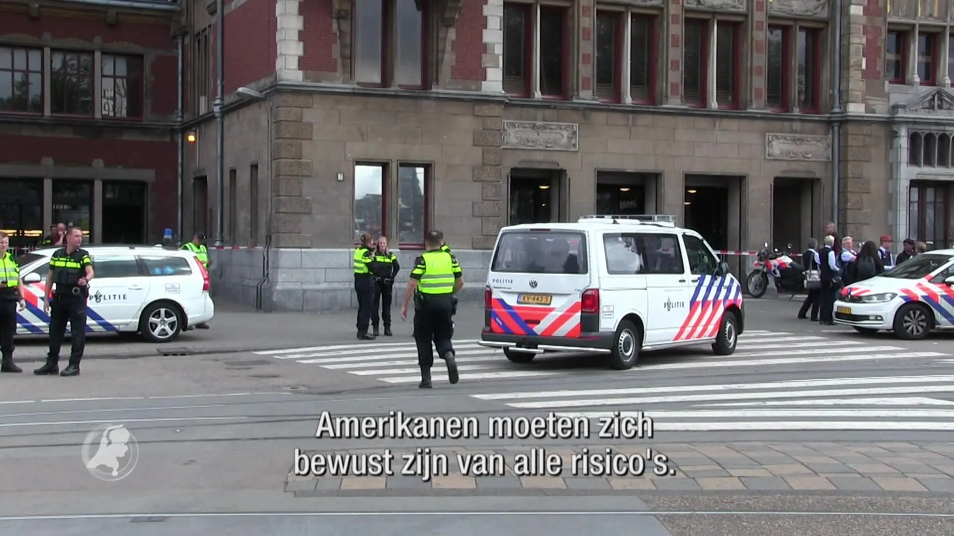 Hoekstra: 'Aanslag Amsterdam CS had veel slechter kunnen aflopen'