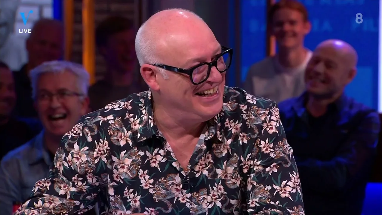 René ziet beelden nepscout Ajax: ‘Er zit wel pit in die scout hè’