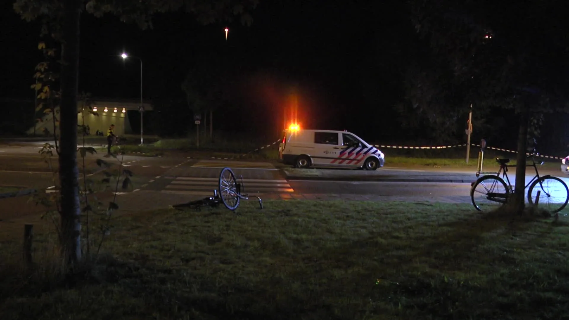 Twee mensen aangereden in Groningen, bestuurder ervandoor