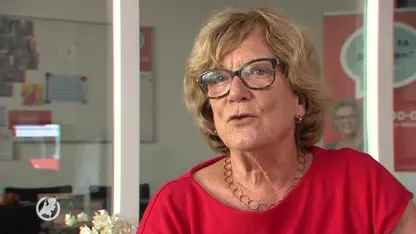 Eenzaam in de zomer? De Luisterlijn maakt graag een praatje