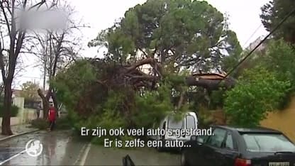 Nederlanders op Kreta in de rats om noodweer