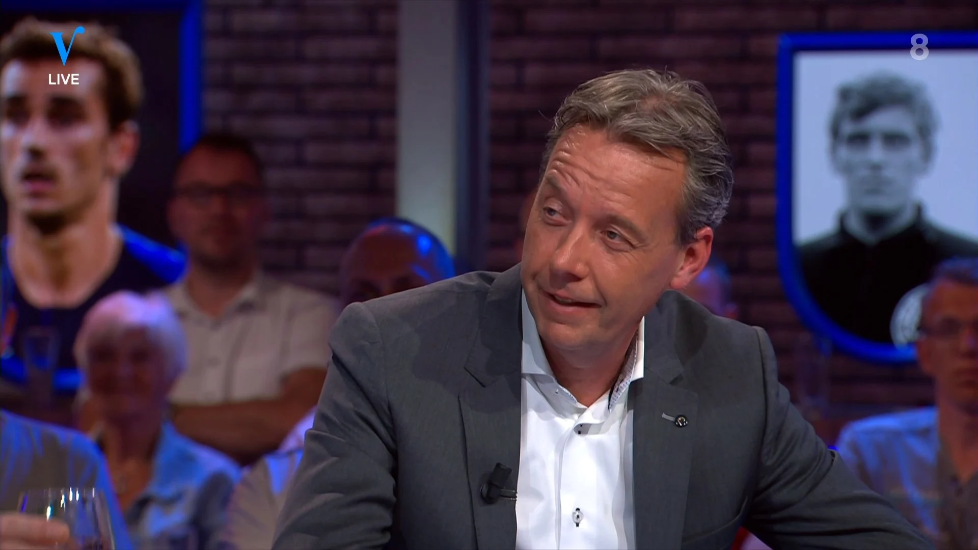 'Valentijn is aardig voor lul gezet de laatste weken'