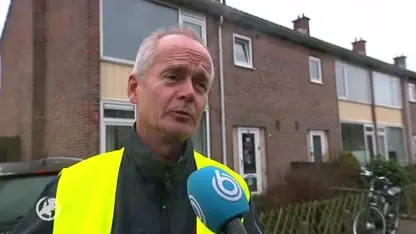 Willem houdt damherten van het spoor met leeuwenpoep