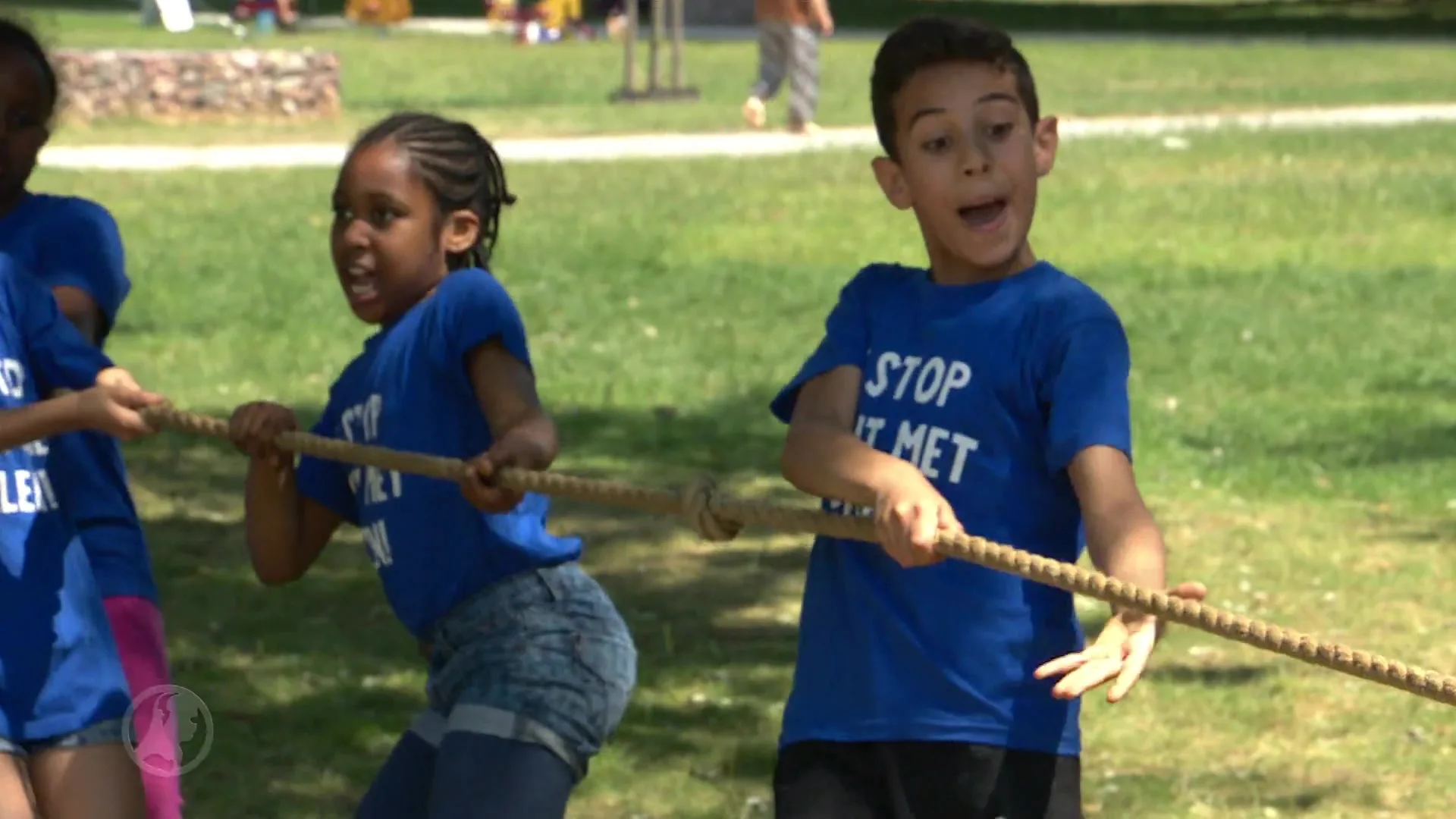 Prinses Beatrix bij feestelijk jubileum Jantje Beton