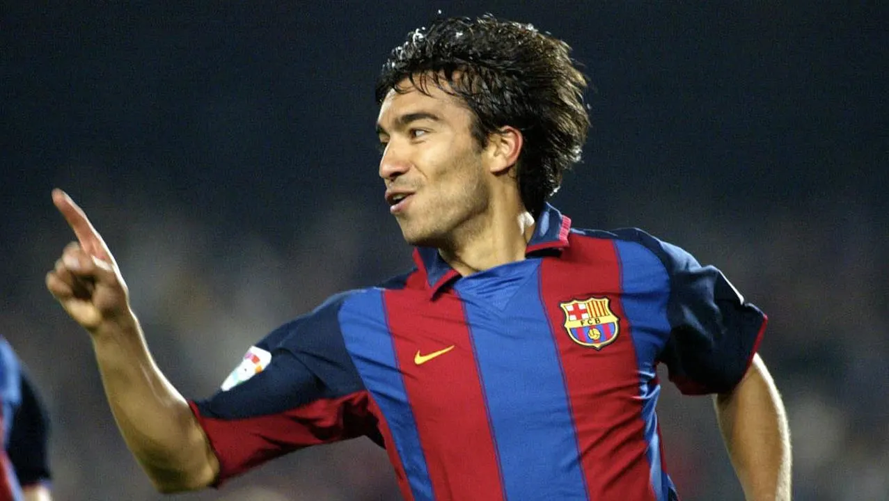 Gio reageert op transfer Frenkie de Jong naar Barcelona: 'Més que un club!'