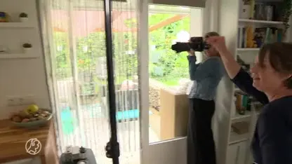 Kalender met halfnaakte mannen en gehandicapte poezen om ziektekosten te dekken