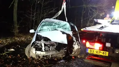 Vrouw vindt zwaargewonde man na ernstig ongeval bij Emst