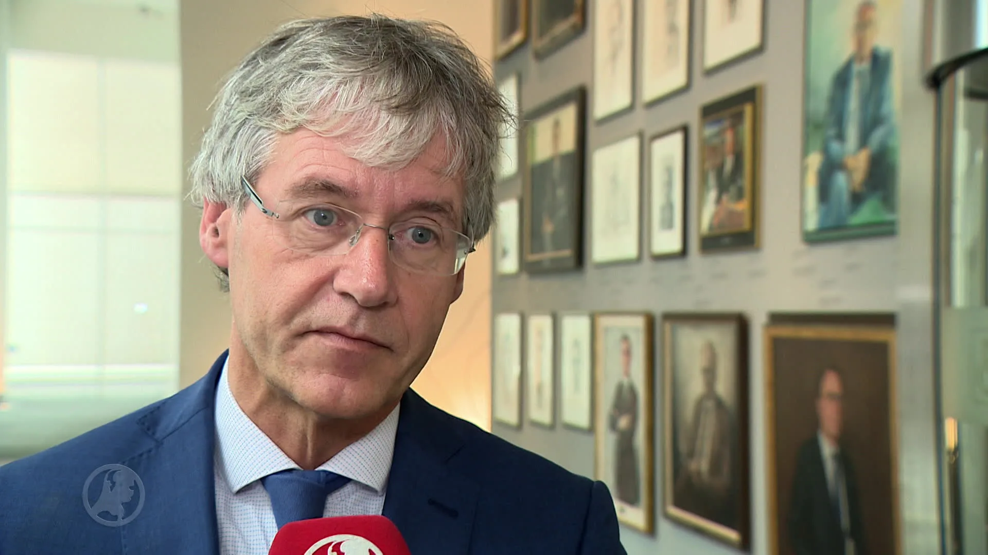 Minister wil meer en betere les in goed burgerschap