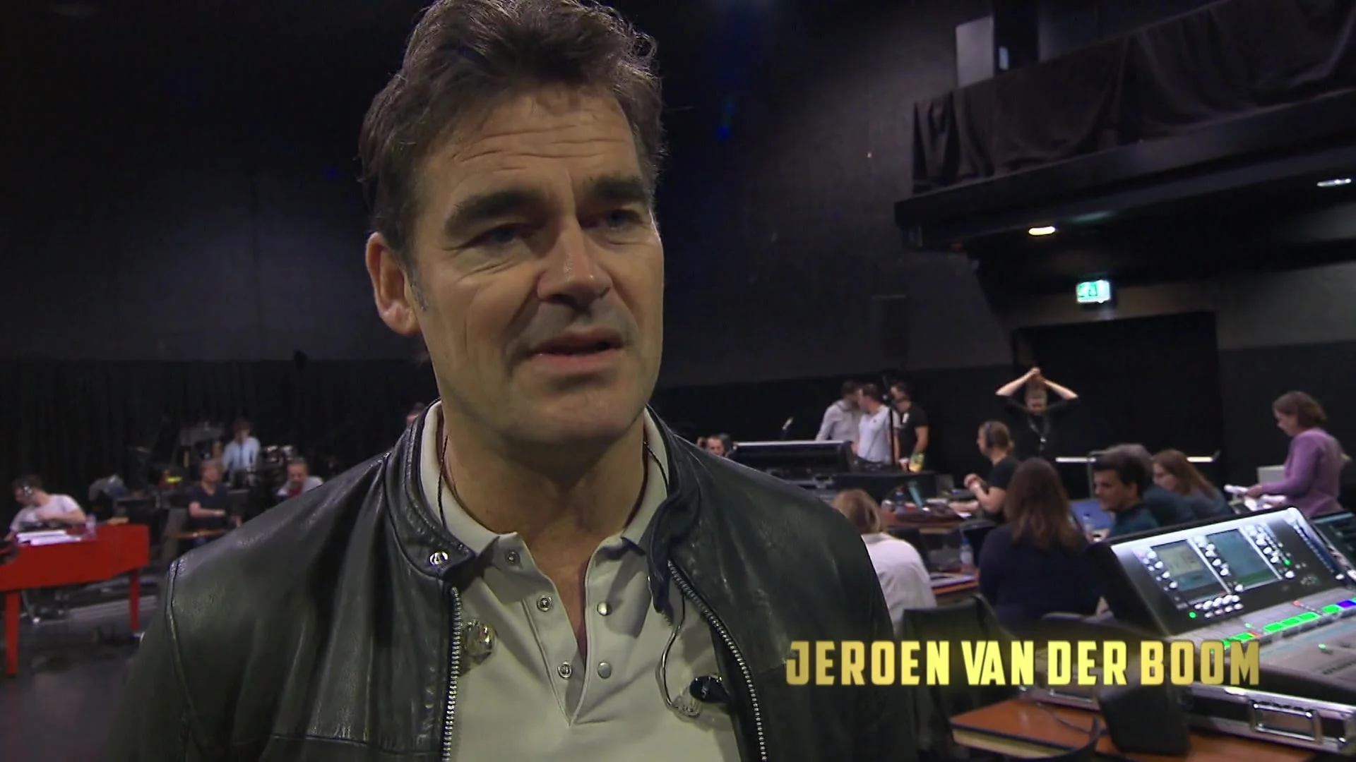 Fans Sporting Lissabon betuigen steun aan mishandelde Bas Dost