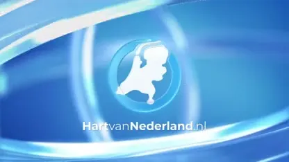 Porsche-bestuurder komt met auto vast te zitten door zware neerslag