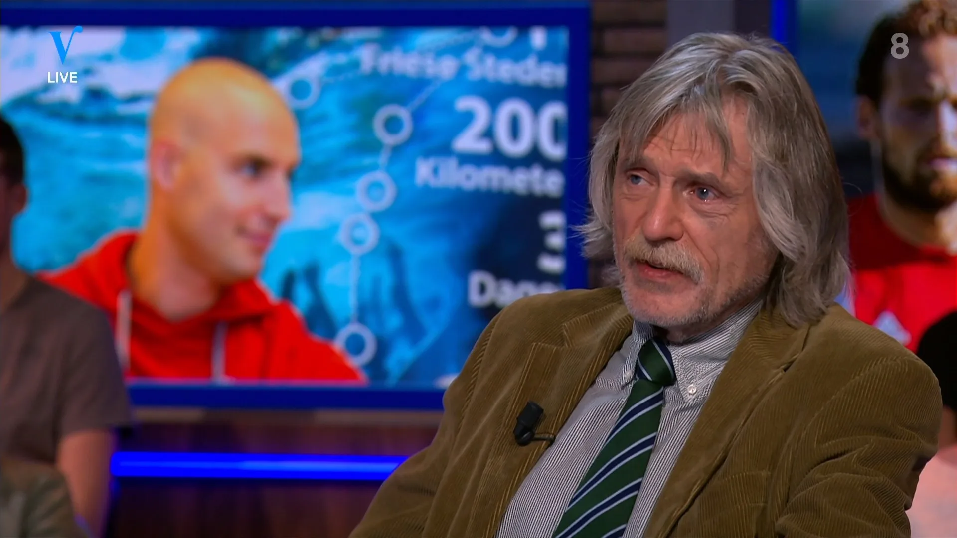 Johan wordt moe van Maarten van der Weijden: 'Laat hem met een collectebus rondgaan'