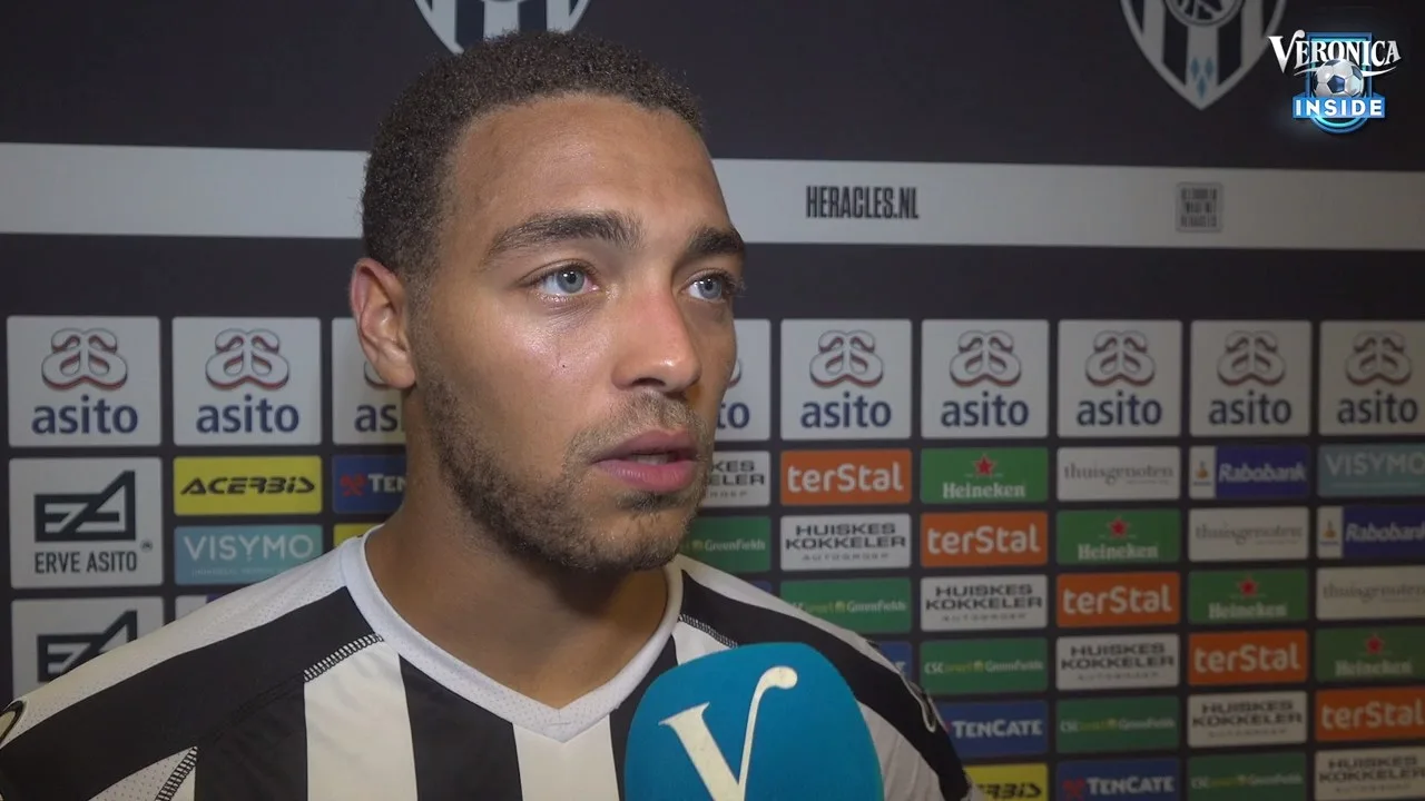 Dessers trots na duel tegen PSV: 'Hier kunnen we op verder bouwen'