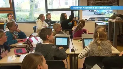 Spotify-meester laat tattoo zetten na verloren weddenschap met leerlingen