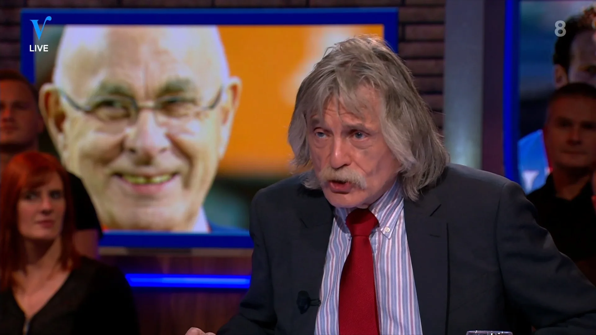Johan reageert op bizarre uitspraken Van Praag