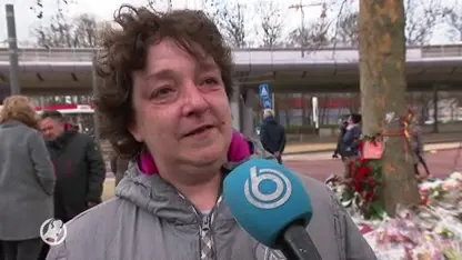 Mensen vinden troost bij elkaar tijdens herdenking Utrecht: 'Ons hart huilt'