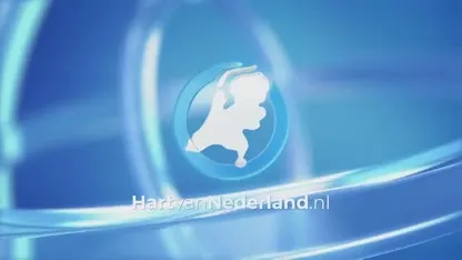 Grote uitslaande brand bij garage in Den Haag