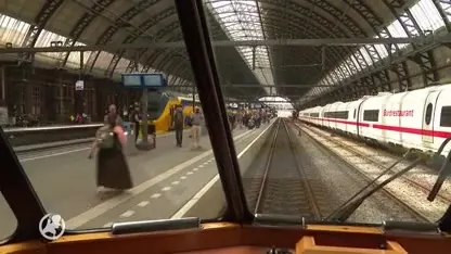 Laatste ritje met het bijzondere treinstel ‘De Kameel’