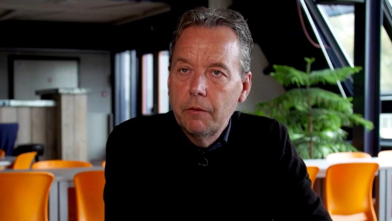 ‘Ten Hag ligt helemaal niet zo goed in de markt als mensen de...