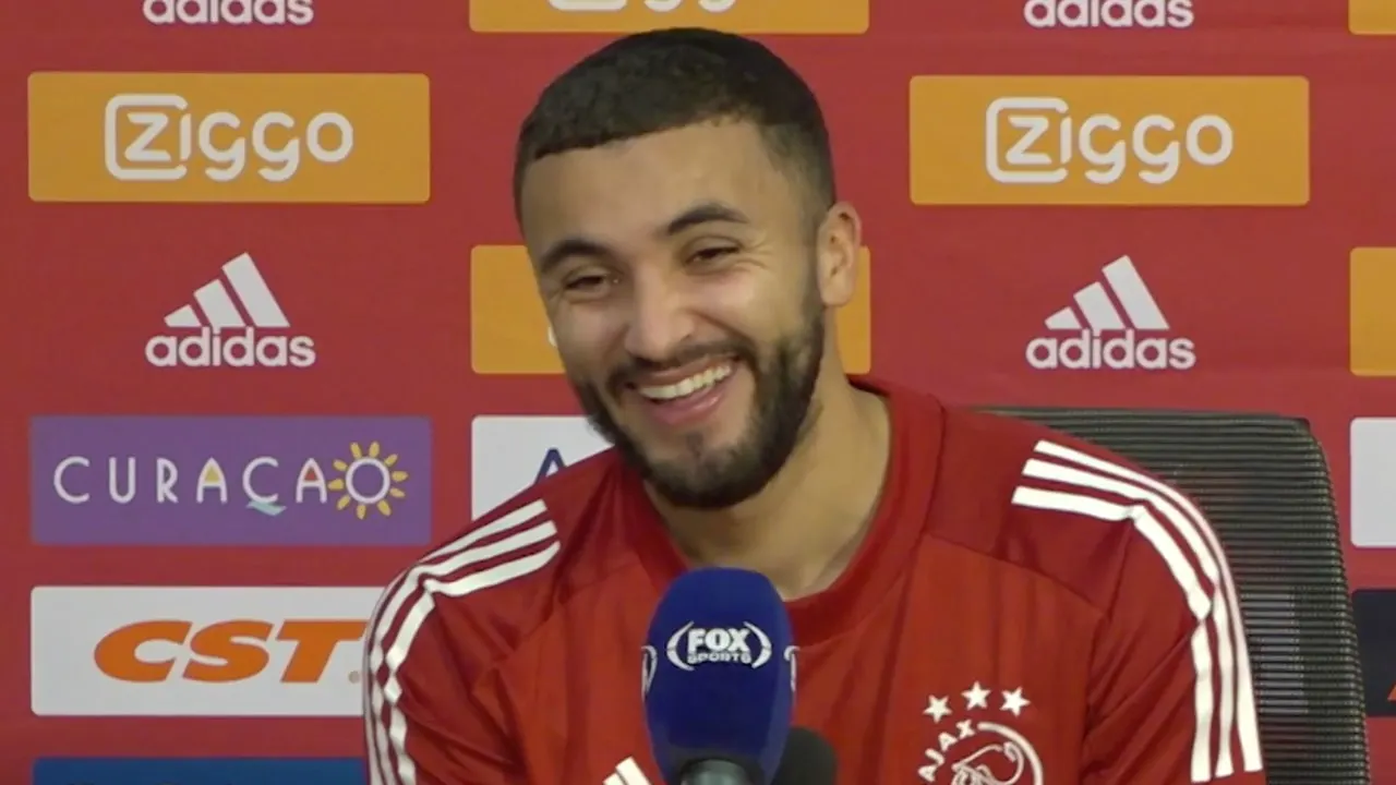 Zorgde krapte in vliegtuig voor blessure bij Labyad? 'Ik vloo...