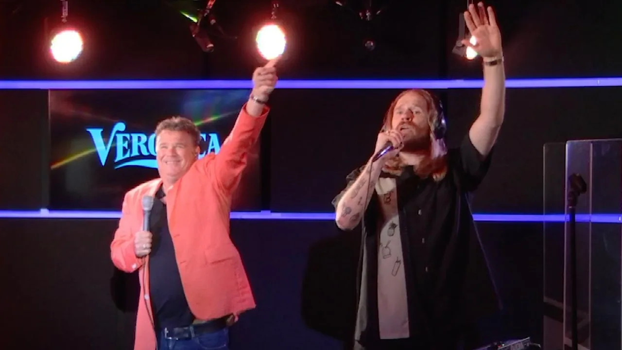 Wolter Kroes en StukTV zingen nieuwe versie 'Viva Hollandia' ...