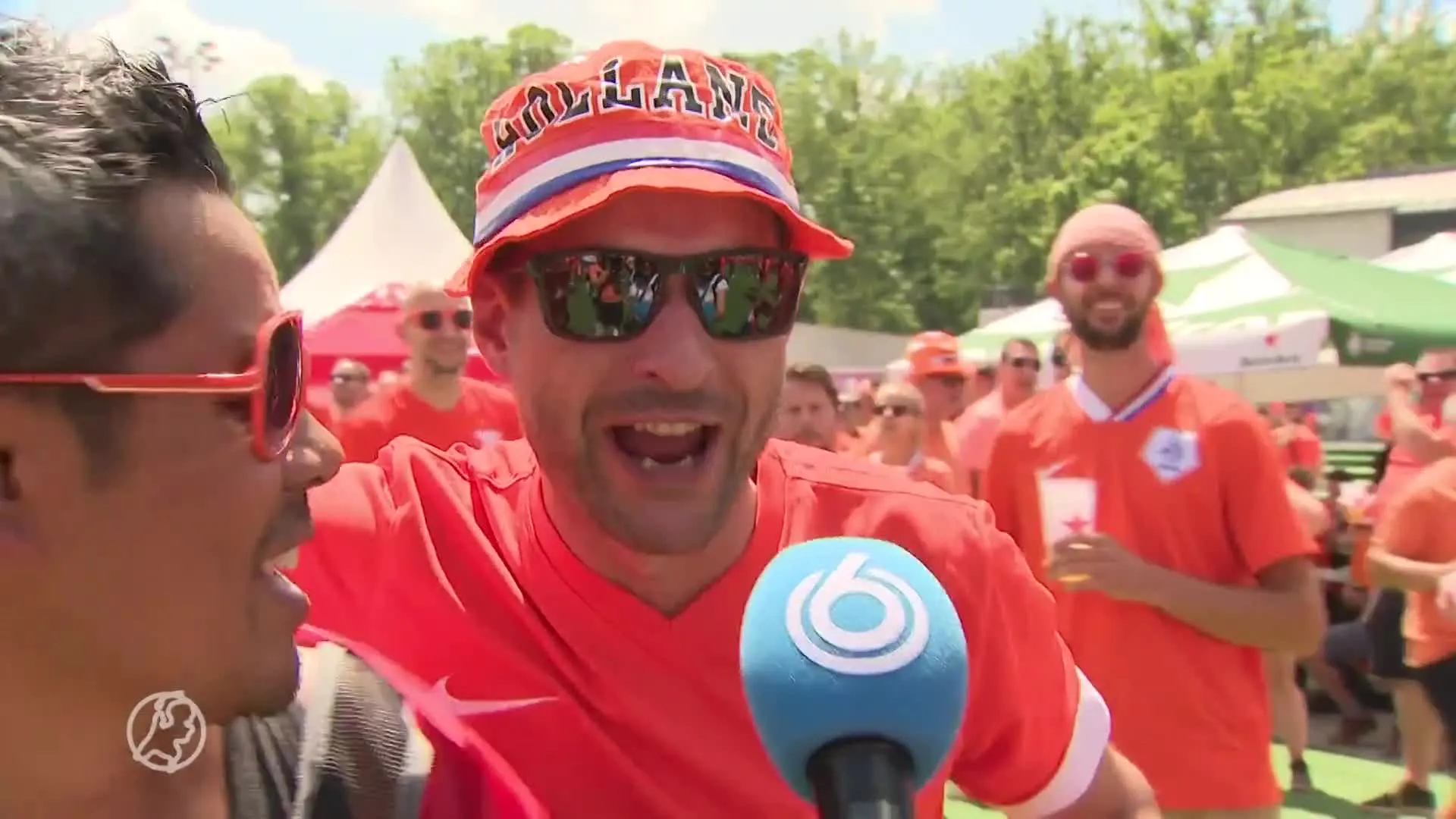 Fanzone in bloedheet Boedapest stroomt vol met Oranjefans