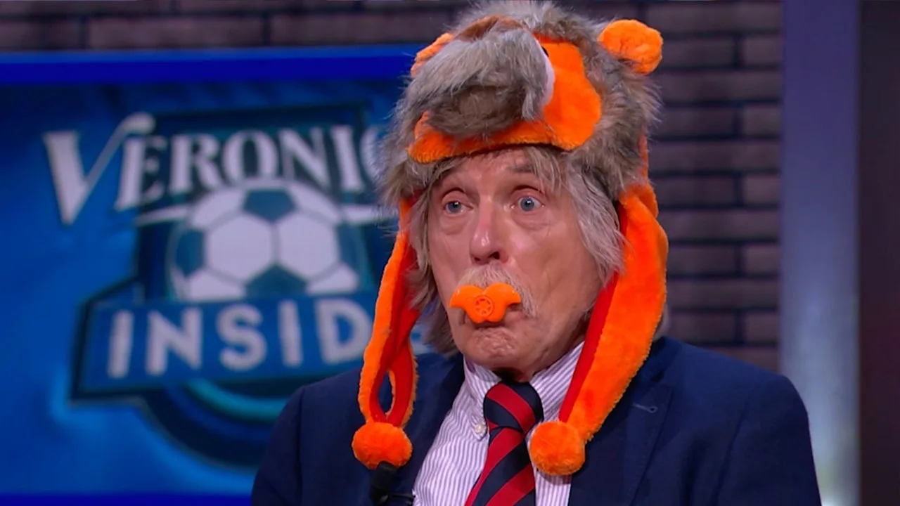 VI-trio heeft probleem tijdens opname promo Oranje-artikelen