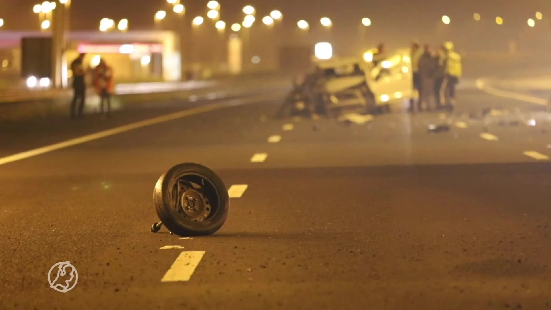 Spookrijder veroorzaakt enorme ravage en aanrijding op A4