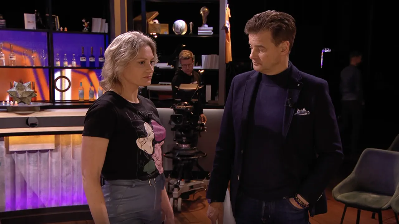 In de Wandelgangen met Roxane: 'Soms nog heel spannend om dat hier te zeggen'