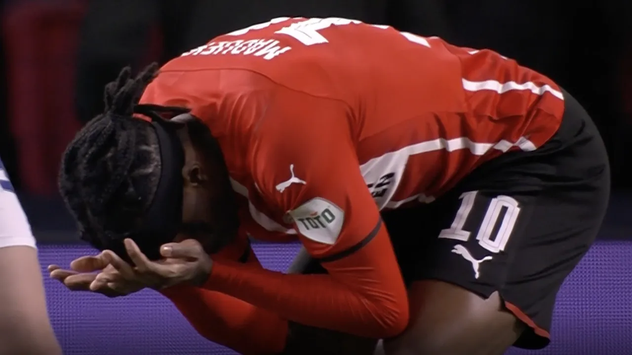 KANS: Madueke mist grote kans op gelijkmaker PSV