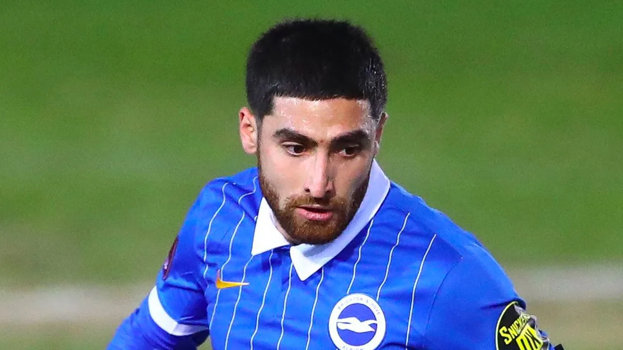 'Transfer Jahanbahksh naar Feyenoord op paar details afgerond'