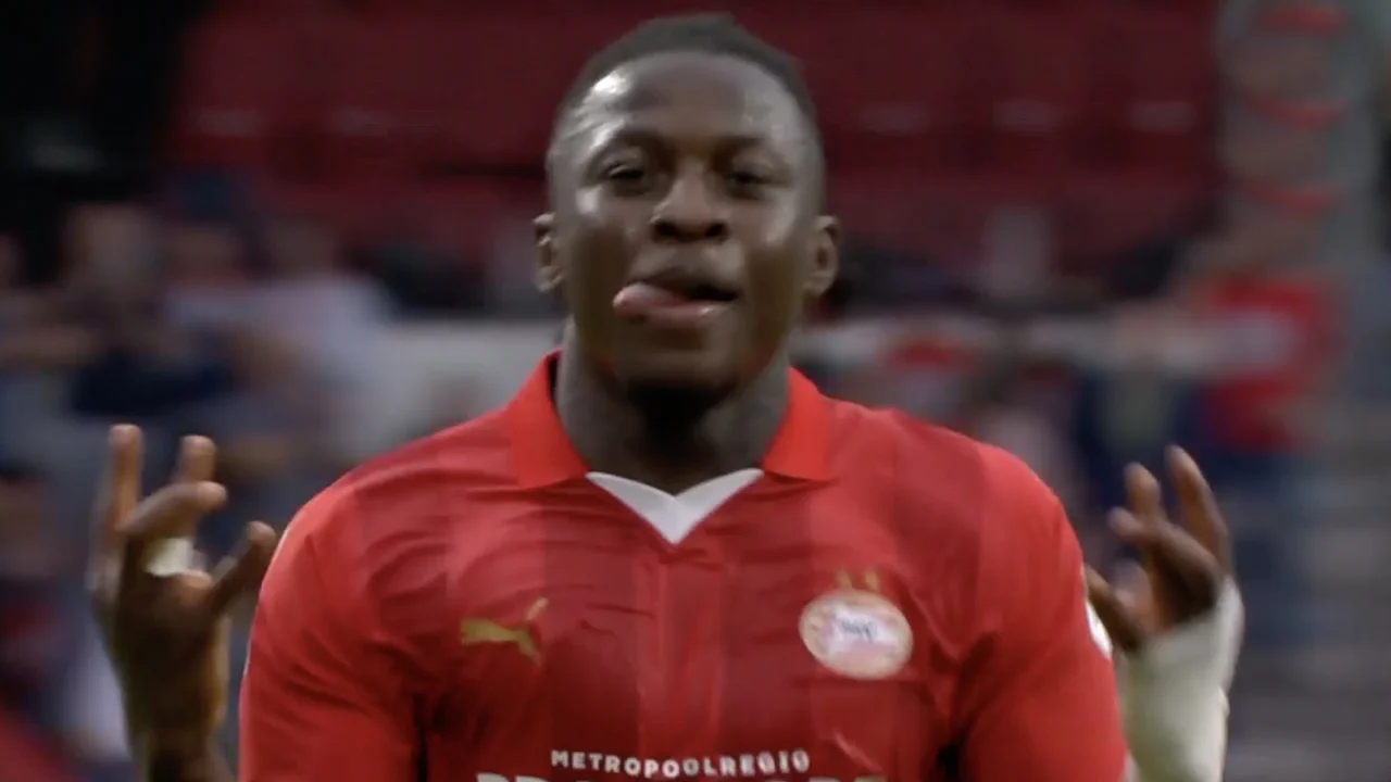 VIDEOGOAL: PSV - Nottingham Forest 1-0 (Bakayoko)