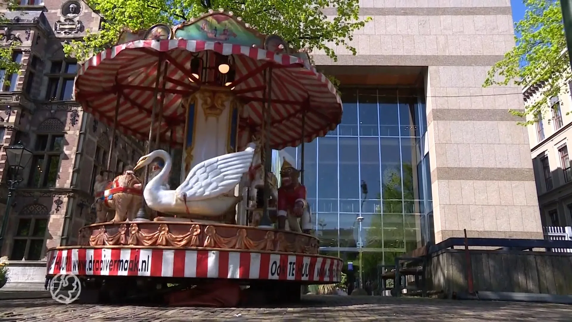 Kermisexploitanten willen ook weer open en demonstreren voor ...