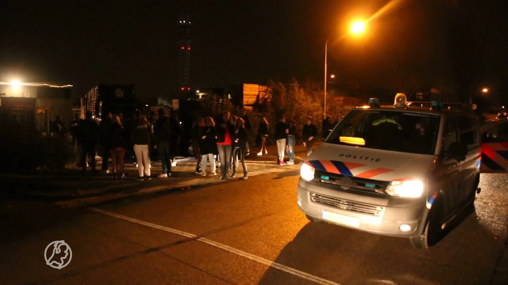 Politie beëindigt groot illegaal coronafeest in Haarlem