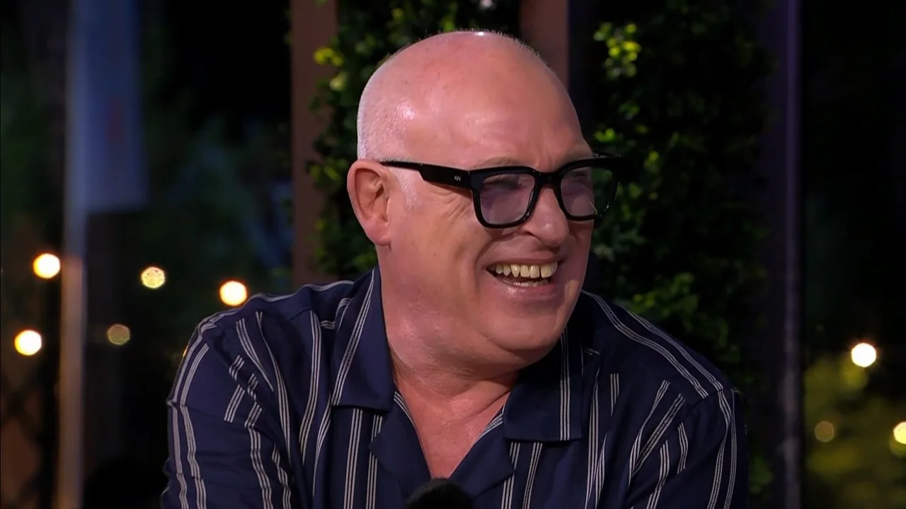 René moet opnieuw lachen om BMX-sport: 'Zitten er eigenlijk ook lichtjes op?'