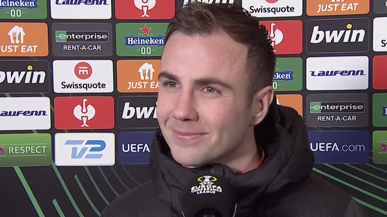 Götze blij met doelpunt: 'Ik houd ervan om zo te scoren'